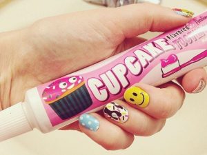 Cupcake Flavored Toothpaste 1