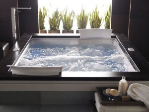 Dual Zone Whirlpool Bathtub | Million Dollar Gift Ideas