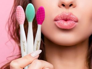 Exfoliating Lip Brush | Million Dollar Gift Ideas