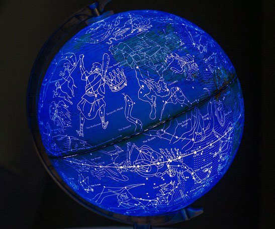 Glowing Constellations Globe 1