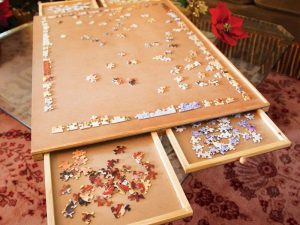 Jigsaw Puzzle Work Desk | Million Dollar Gift Ideas