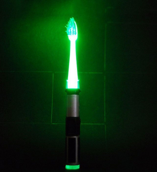 Lightsaber Toothbrush 1