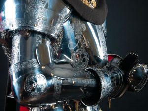 Medieval Full Plate Armor | Million Dollar Gift Ideas